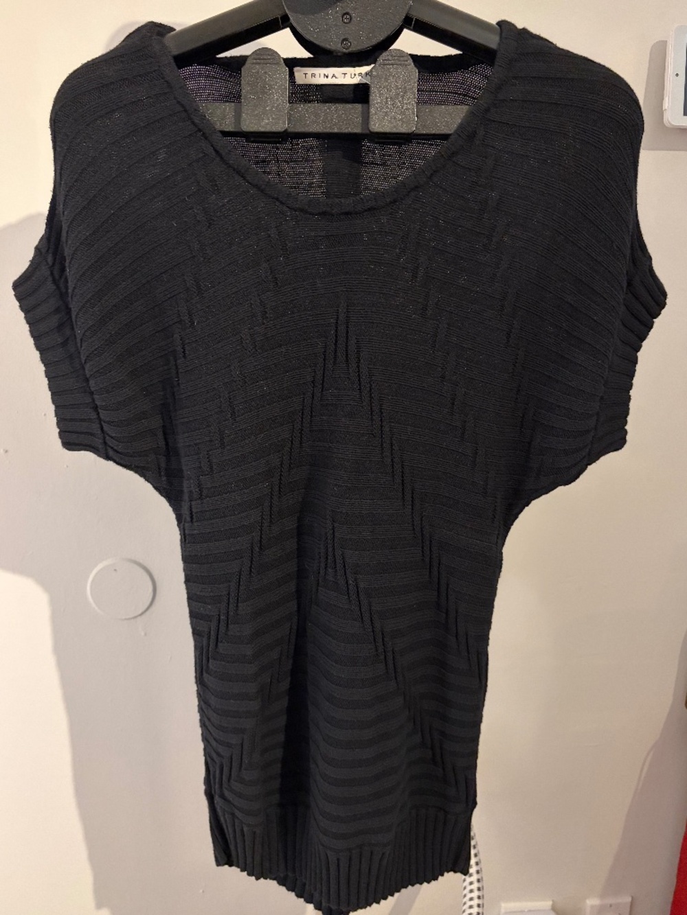 Women's Trina Turk Black Ribbed Tunic, Cap Sleeve